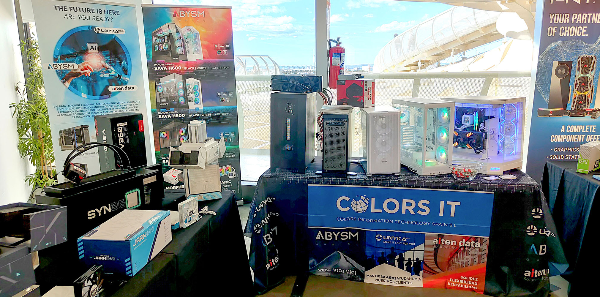 Evento "Talk Tech Pro & Gaming" de Compuspain en Sevilla